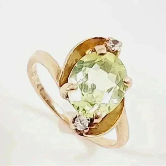 Vintage 10k Gold Cocktail Ring oval cut Spinel green quartz ring size 5.75 - Picture 5 of 6